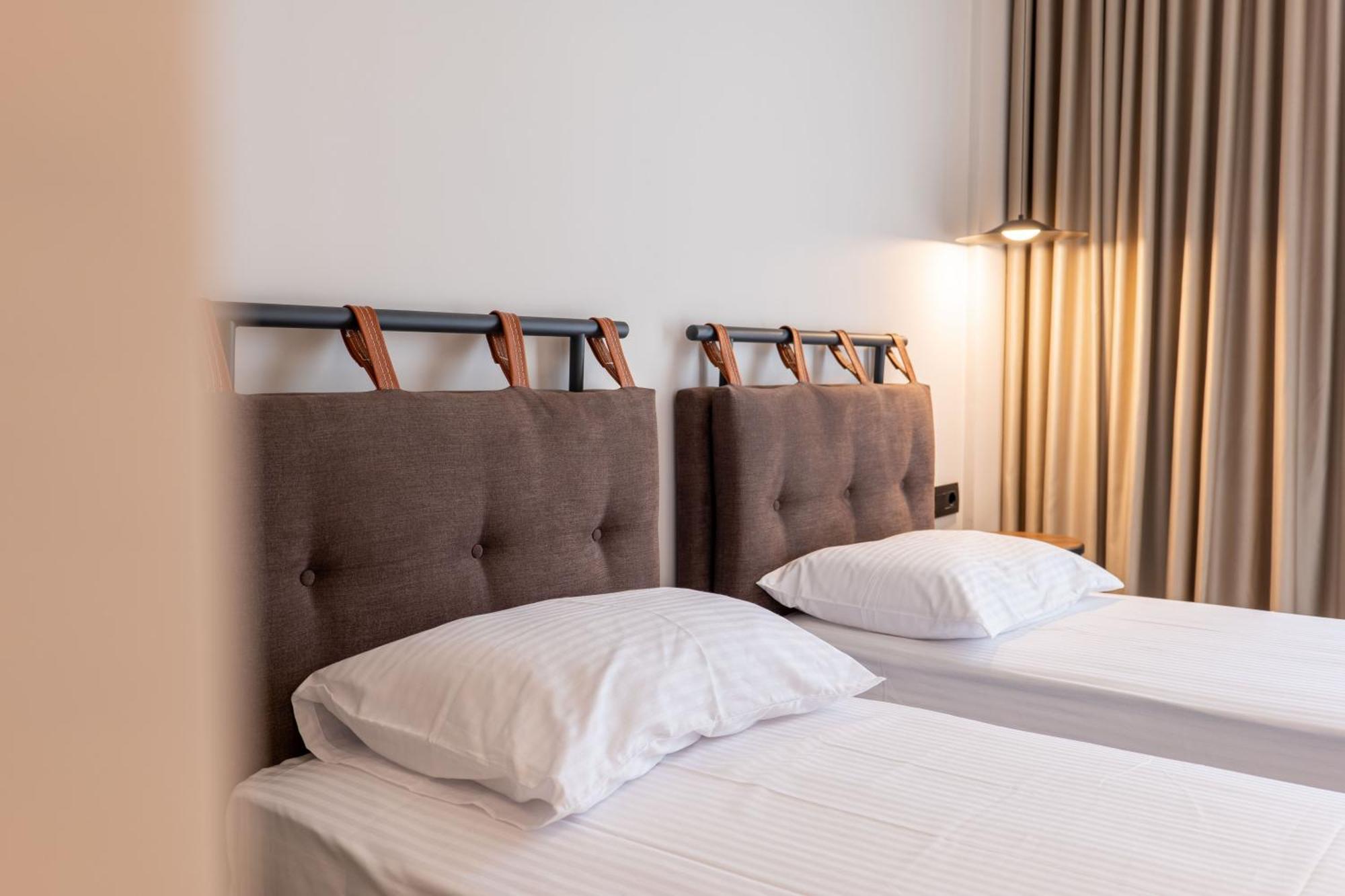 Kamara Rooms Sarande Exterior photo