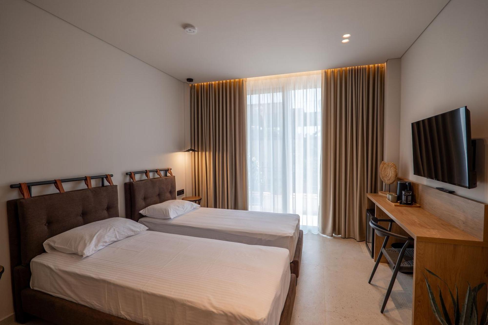 Kamara Rooms Sarande Exterior photo