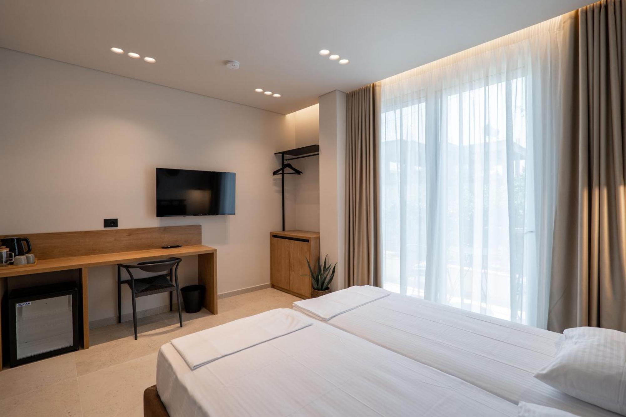 Kamara Rooms Sarande Exterior photo